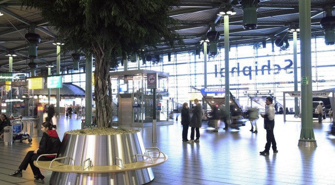 
                  
                    Pot avec banc integrés Superline Saturnus
                  
                