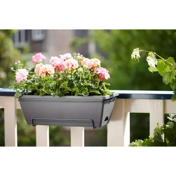 
                  
                    Kit complet jardiniere
                  
                
